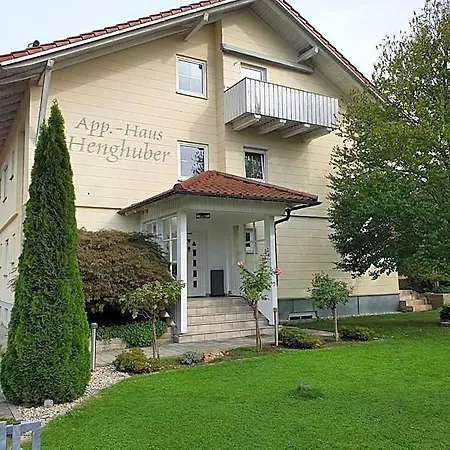 Appartementhaus Henghuber 4*